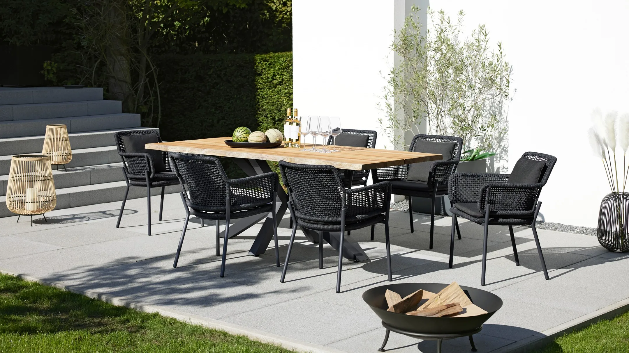 wallach-startseite-sitzgruppe-gartenmoebel