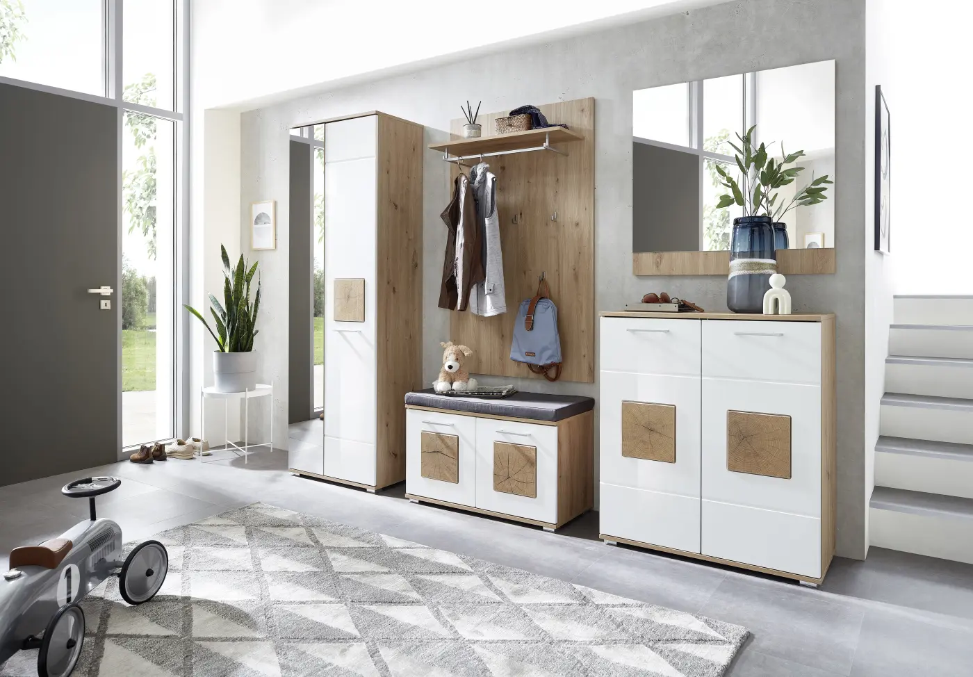 Garderobenschrank Fun