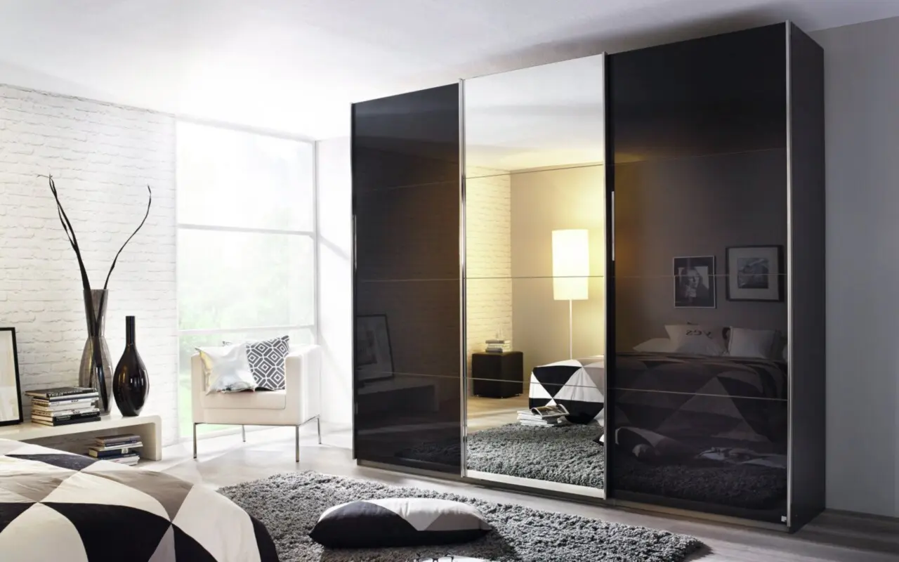 Schwebetürenschrank, Z Kulmbach