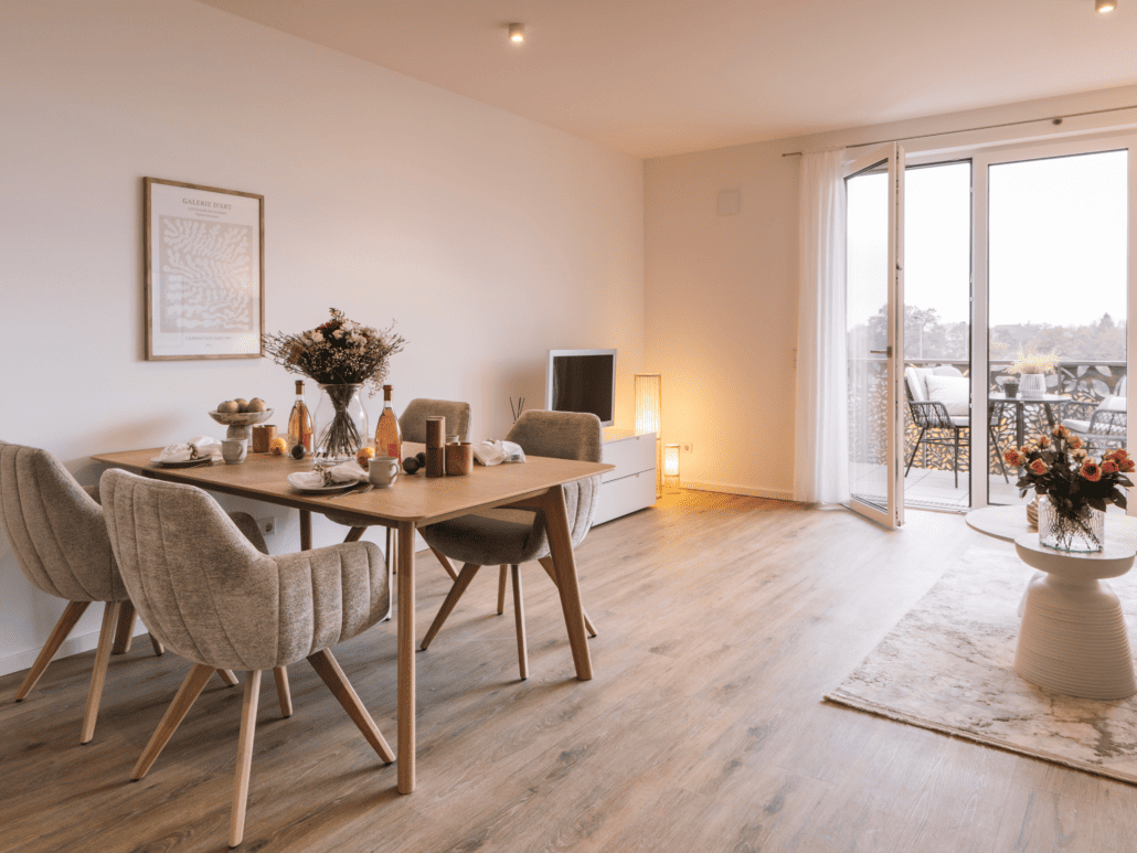 essbereich-wohnung-am-franzoesischen-garten-1030x773 (1)