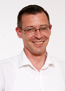 Christian Munzel Moebel Wallach, Wallach Möbelhaus GmbH &amp; Co. KG